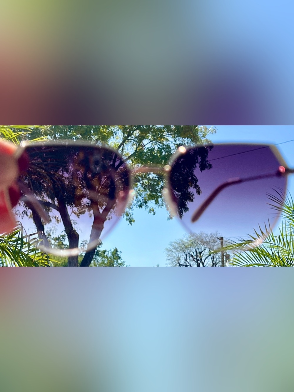 🆕 Quay Main Character White/Gold Sunglasses (paperwork, case, cleaning rag) - Picture 14 of 17